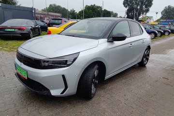 F Elektryk Polift 140KM zasięg 350km